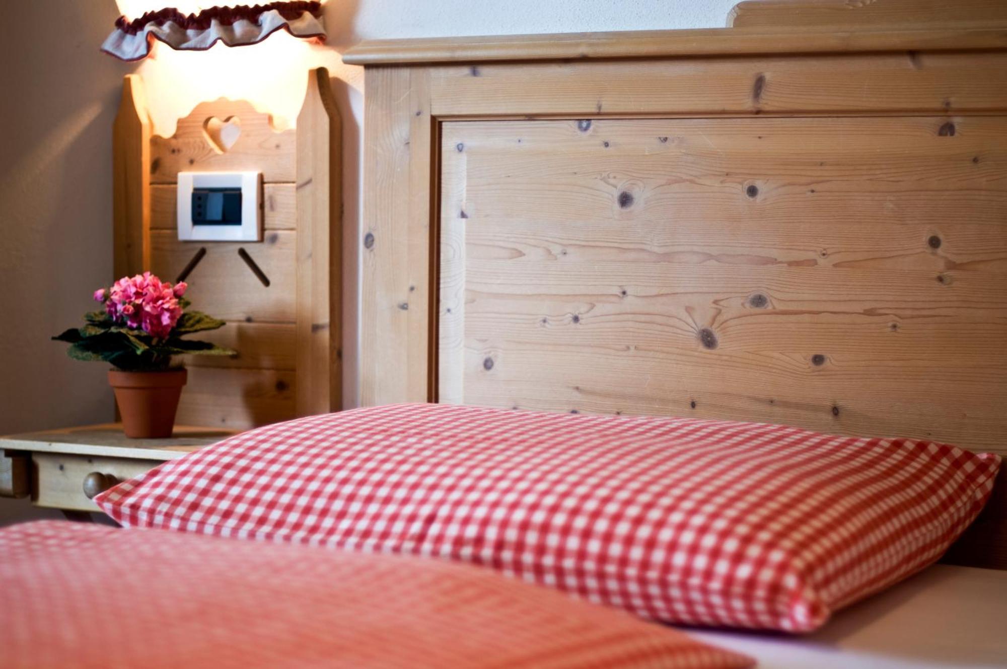 Residenz Am Kaiserweg Longostagno Экстерьер фото